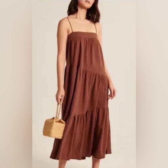 Abercrombie & Fitch Dresses & Skirts - Abercrombie & Fitch Tiered Midi Dress in Rust